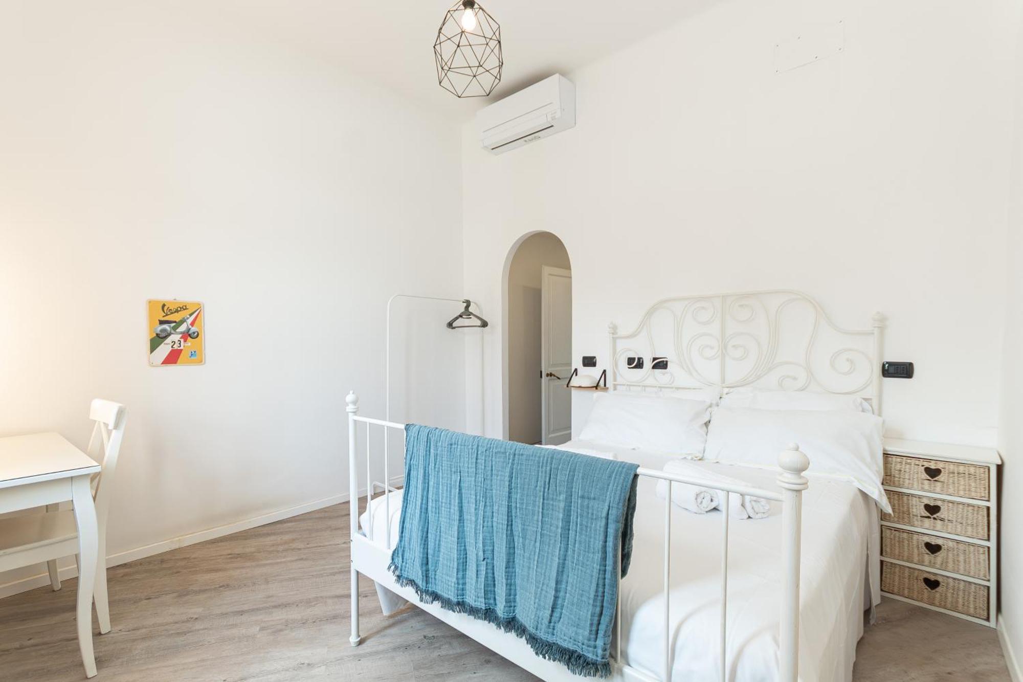 ג'נובה Spacious 3-Bedroom Apartment - 10 Min To City Center & 5 Min To Gaslini Hospital מראה חיצוני תמונה