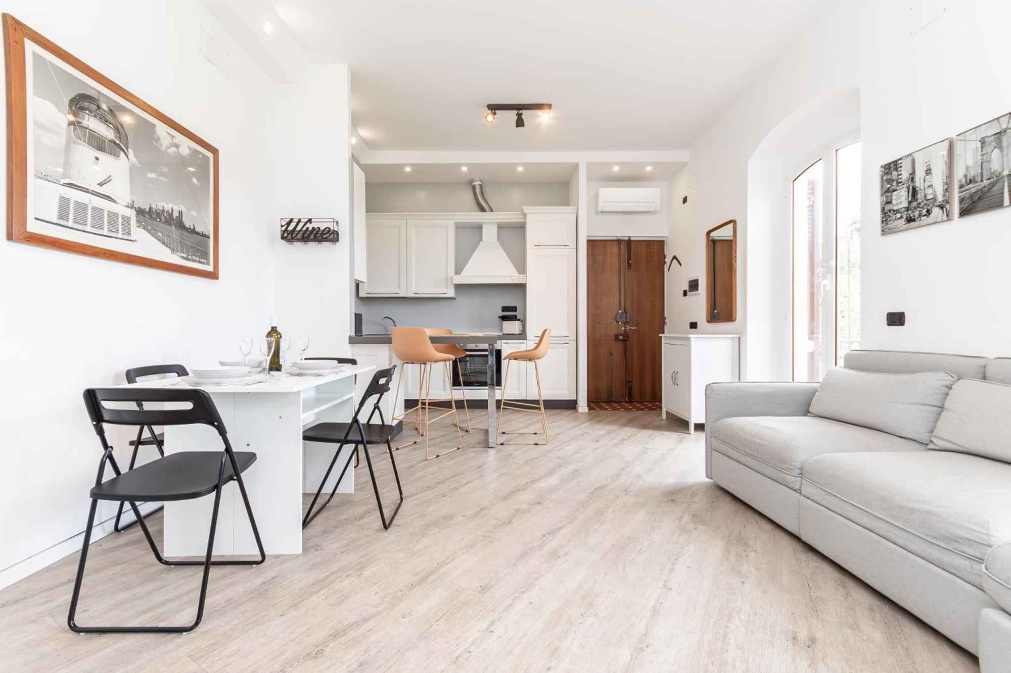 ג'נובה Spacious 3-Bedroom Apartment - 10 Min To City Center & 5 Min To Gaslini Hospital מראה חיצוני תמונה